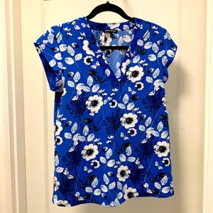 V-neck floral blouse